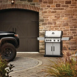 Napoleon Barbecue Gaz Napoléon Rogue XT 525 SIBPSS 4 Brûleurs + 1 Latéral -Weber Soldes barbecue gaz napoleon rogue 525 sibpss 3