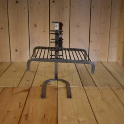 Ensemble Grille Barbecue De Cheminée Forge De Rodez - 16 Barres - Manches Fixes -Weber Soldes grilloir 16 barres manche fixe sur pied fer a cheval 5