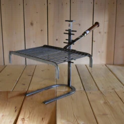 Ensemble Grille Barbecue De Cheminée Forge De Rodez - 18 Barres - Manches Fixes -Weber Soldes grilloir 18 barres manche fixe sur pied fer a cheval 9