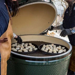 Kamado Big Green Egg XXL Øint 73cm Sur Chariot + Déflecteur -Weber Soldes kamado big green egg xxl sur chariot deflecteur 3