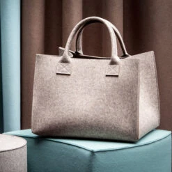 Sac à Bûches Avec Anses HeySign Gris Clair Feutre -Weber Soldes panier en feutre avec anses gris clair hey sign 2